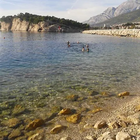 Karla ماكارسكا