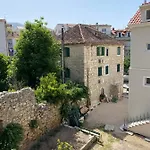 Karla Makarska
